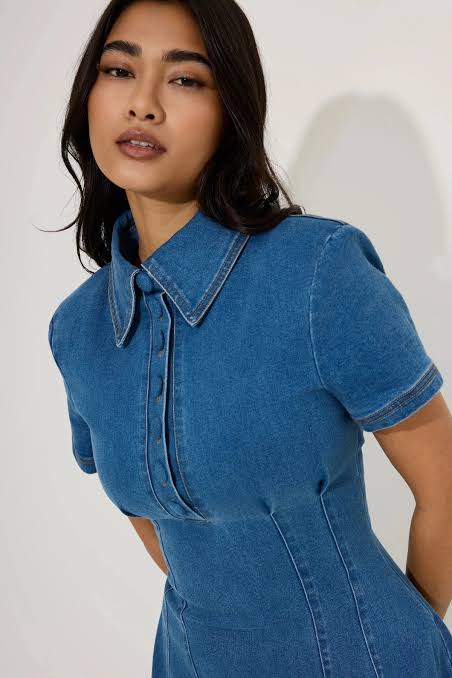 Odd muse the ultimate muse denim collared midi dress light blue