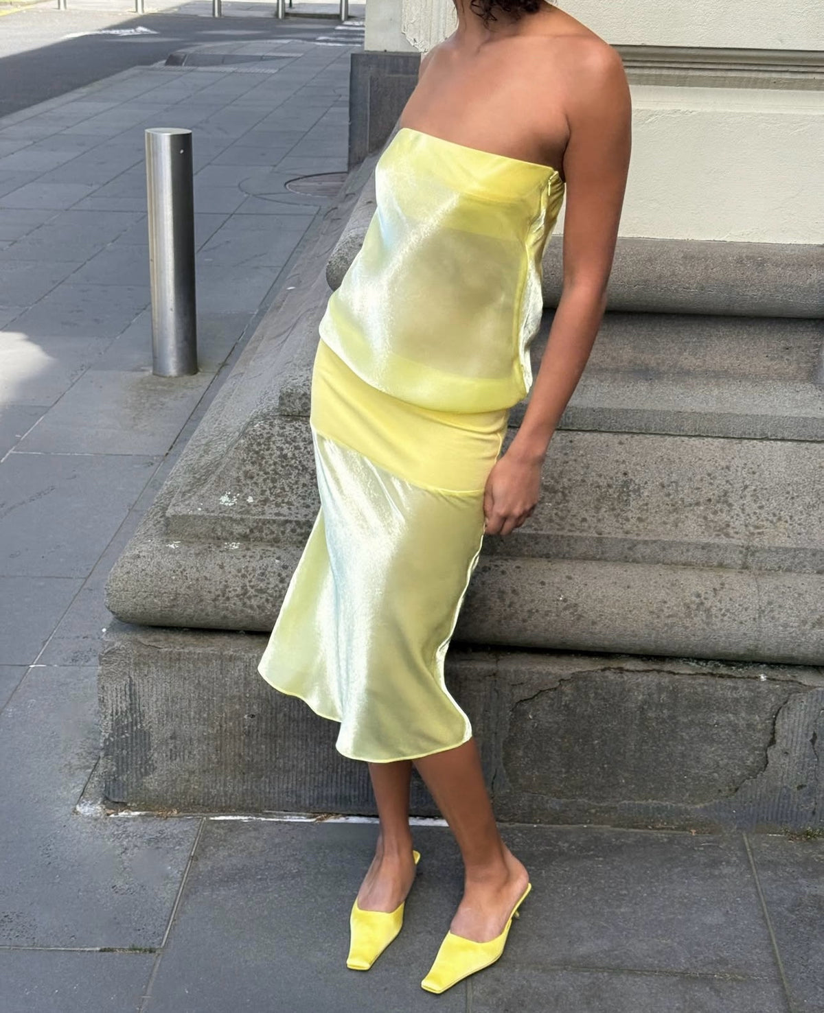 Mode mischief melt panel dress limoncello